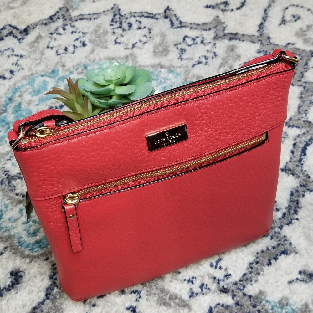 š„LAST ONEš„ Kate Spade Rima Crossbody in Red - Picture 3 of 7